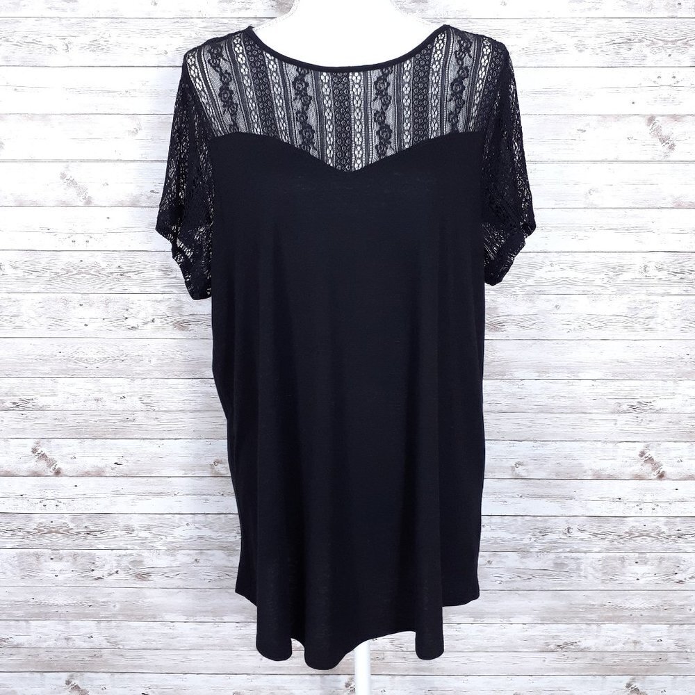 Torrid Womens Top 1X Lace Top Short Sleeved Shirt 263A